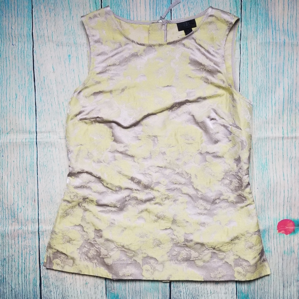 BR flower printed sleeveless top size 4